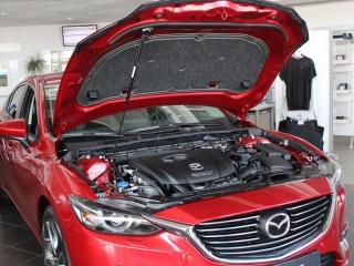 Упор капота Mazda 6 / Atenza GJ и GL (2015, 2016, 2017, 2018, 2019, 2020, 2021, 2022, 2023, 2024)